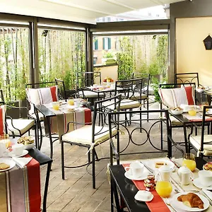 https://the-opera-hotel.it-romehotels.com